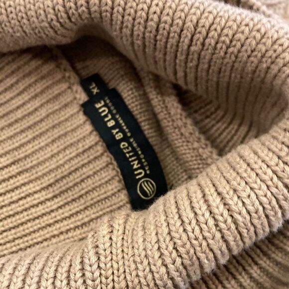 United by Blue 100% Organic Cotton Cable Knit Coastal Grandma Sweater XL - Picture 7 of 7